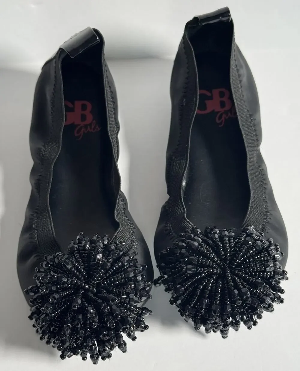 GB Girls Black Ballet Flats Beaded Pom Pom Slip On Dress Shoes Girls Size 7M
